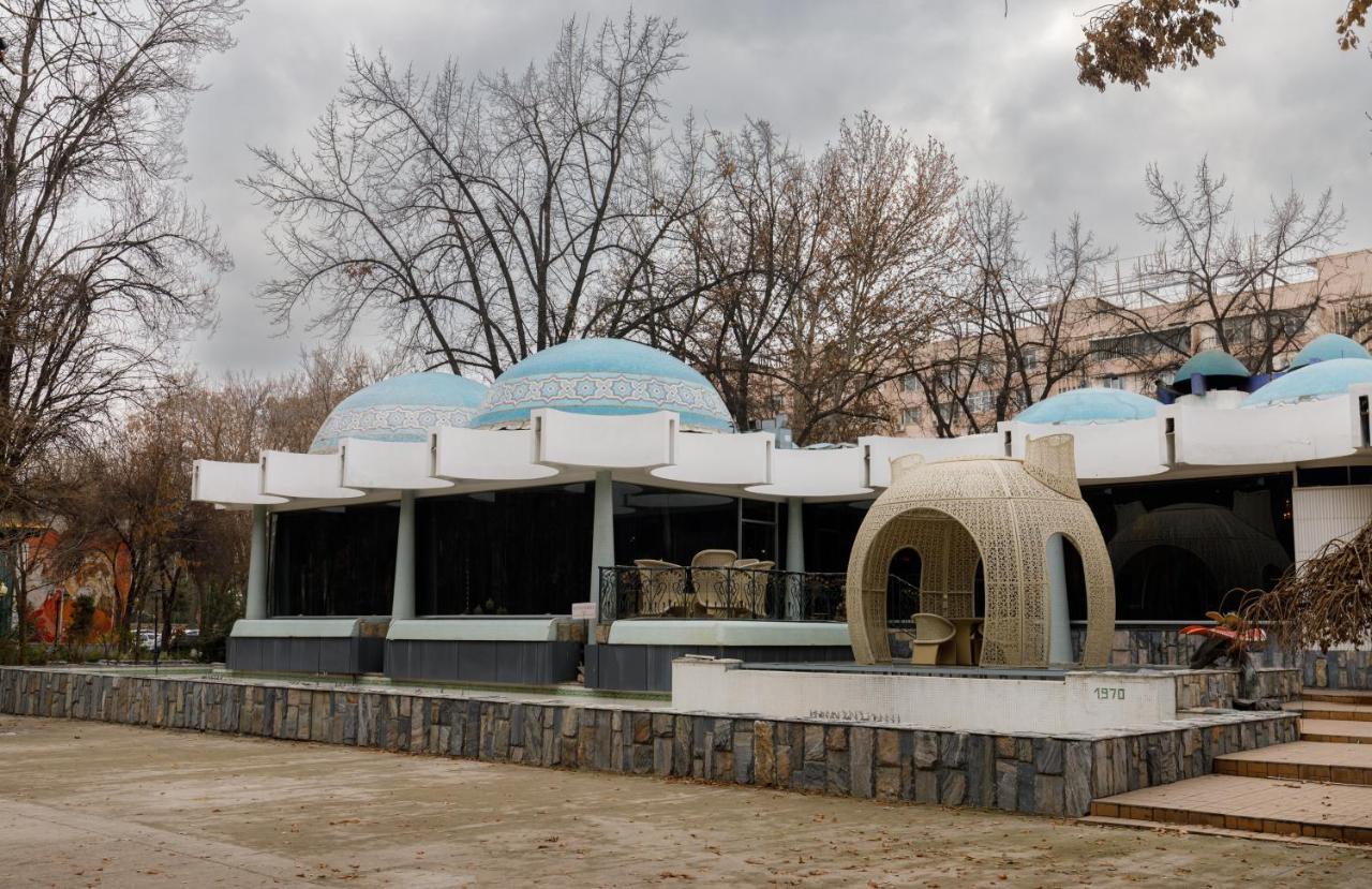 Апартаменты На Голубых Куполах Tashkent Esterno foto